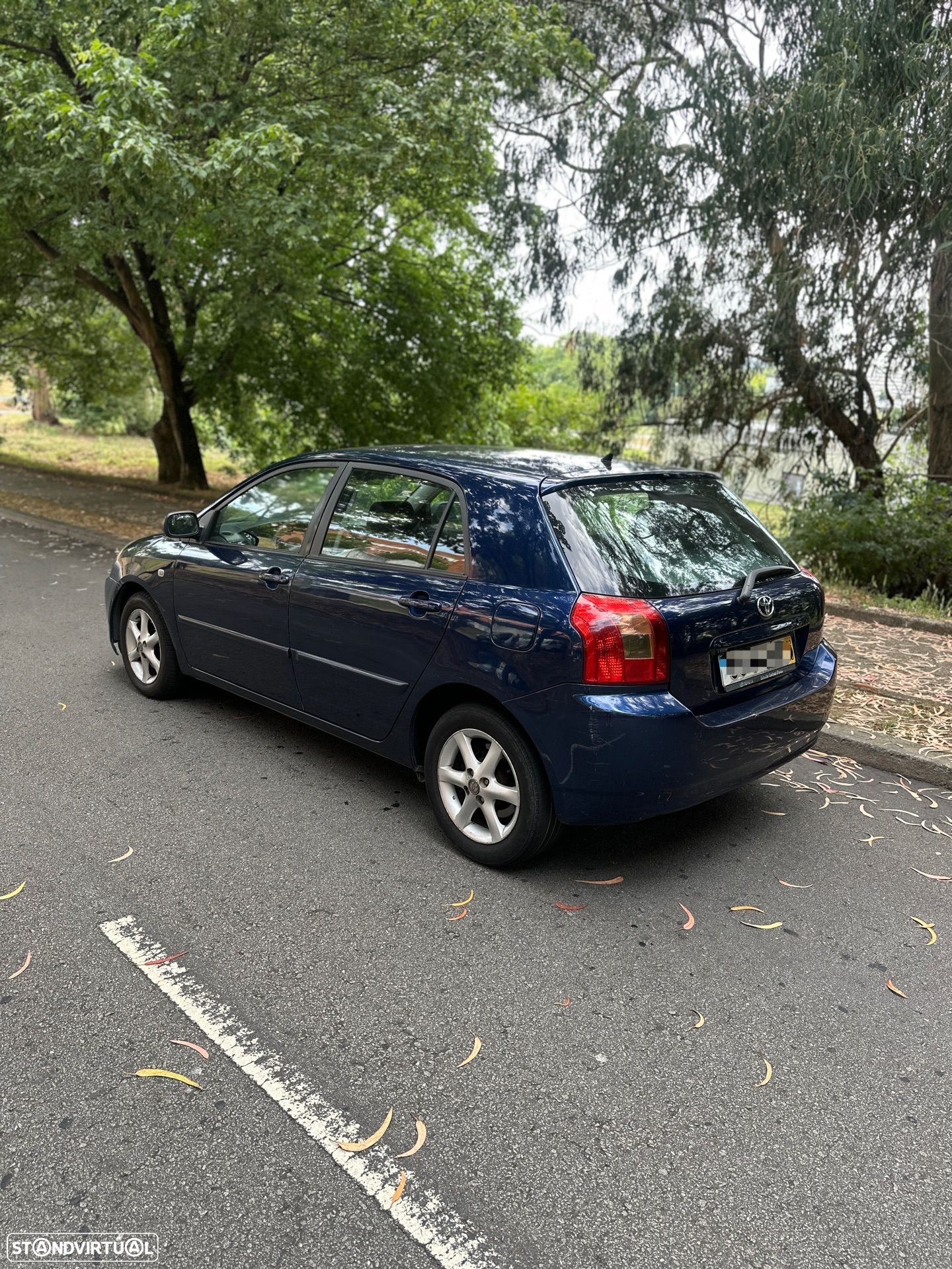 Toyota Corolla - 2