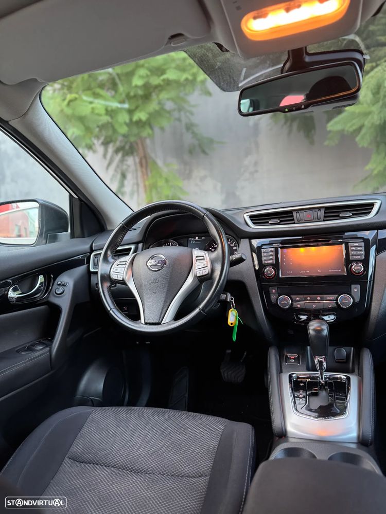 Nissan Qashqai 1.2 DIG-T Xtronic ACENTA - 6