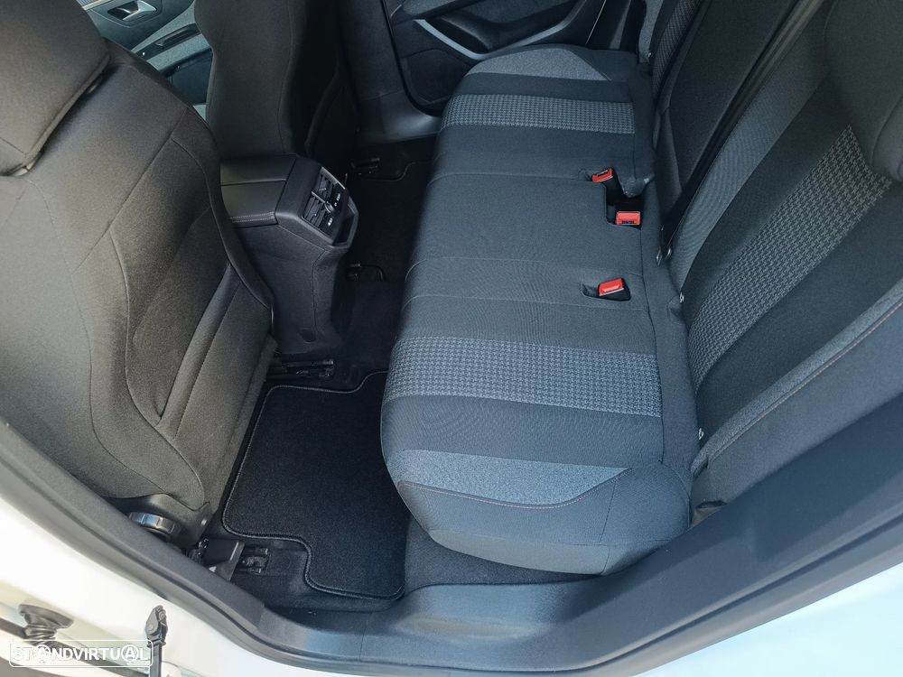 Peugeot 3008 PureTech 130 Stop & Start GPF EAT8 Active Business-Pack - 20