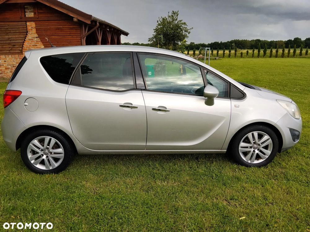 Opel Meriva 1.4 T Cosmo - 13
