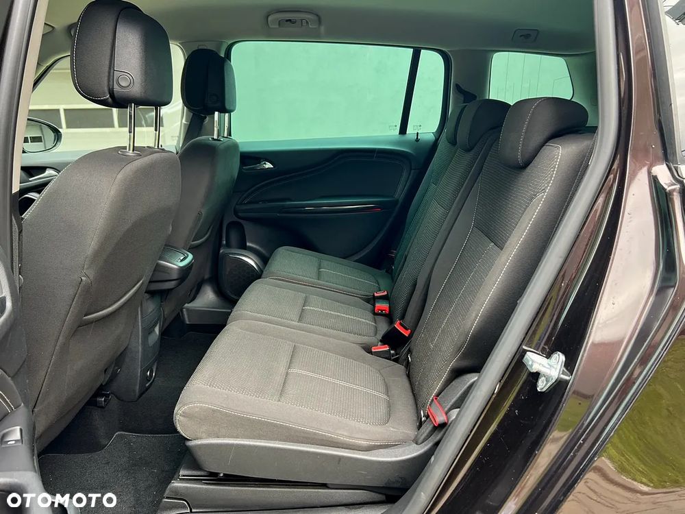 Opel Zafira Tourer 1.4 Turbo Sport - 17