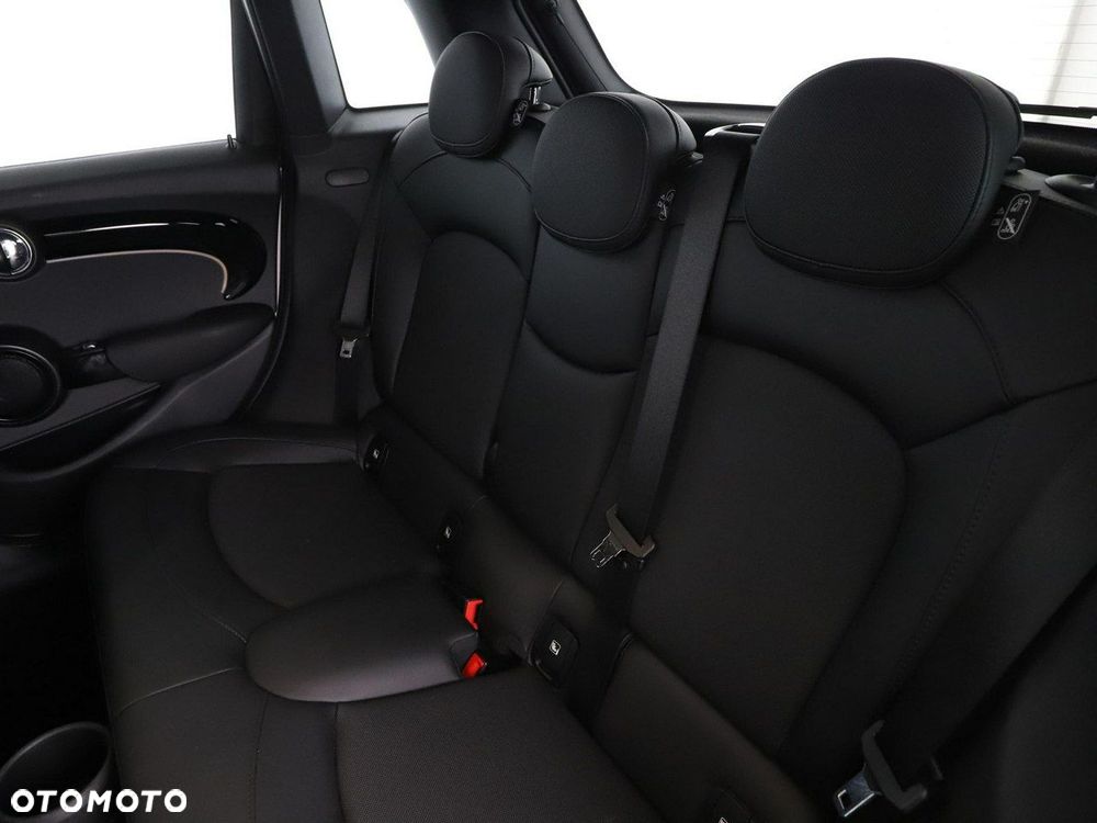 MINI Cooper S Classic Trim - 17