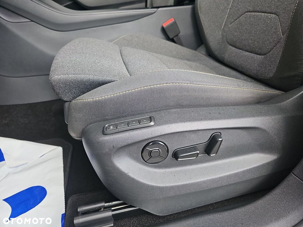 Skoda Kodiaq 2.0 TDI 4x4 Selection DSG - 27
