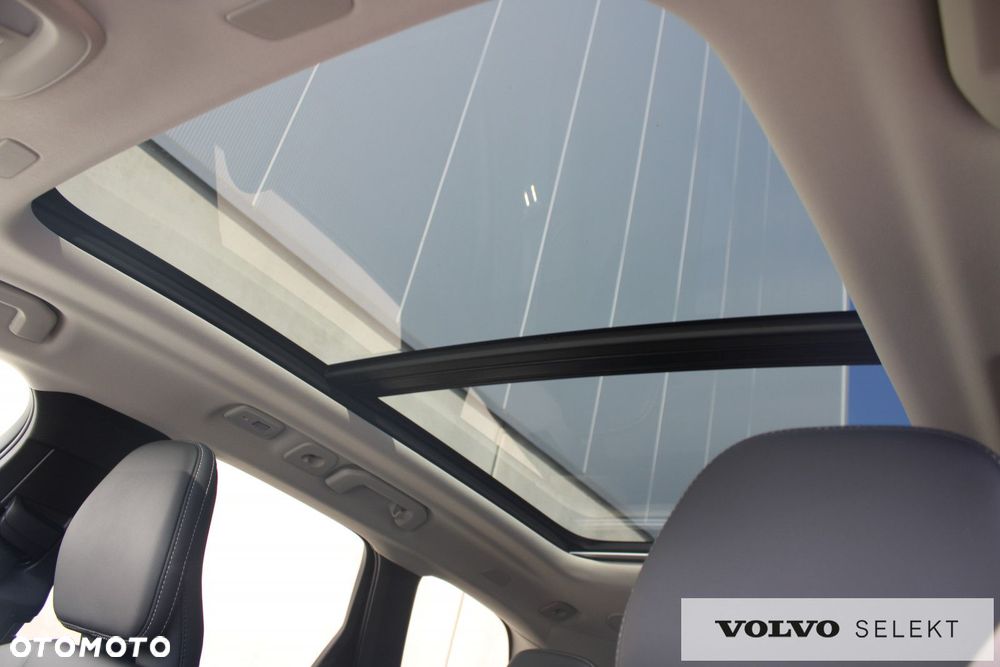 Volvo XC 60 - 25