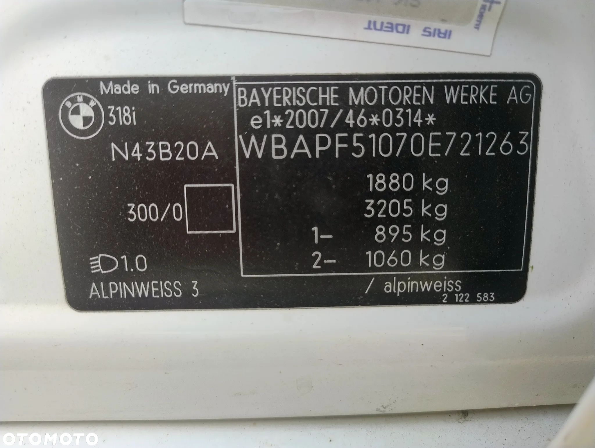 BMW Seria 3 318i - 38