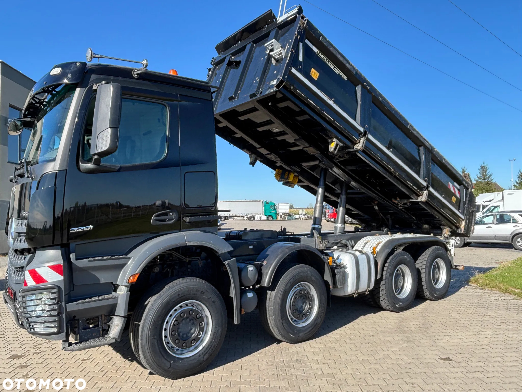 Mercedes-Benz AROCS 3251 8x4 Hydroburta Meiller Kiper (3248, 3243, 3245, 3246) - 15