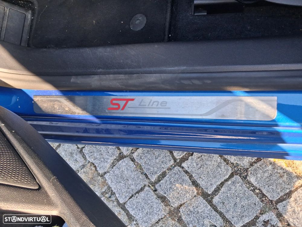 Ford Focus SW 1.0 EcoBoost MHEV ST-Line - 5