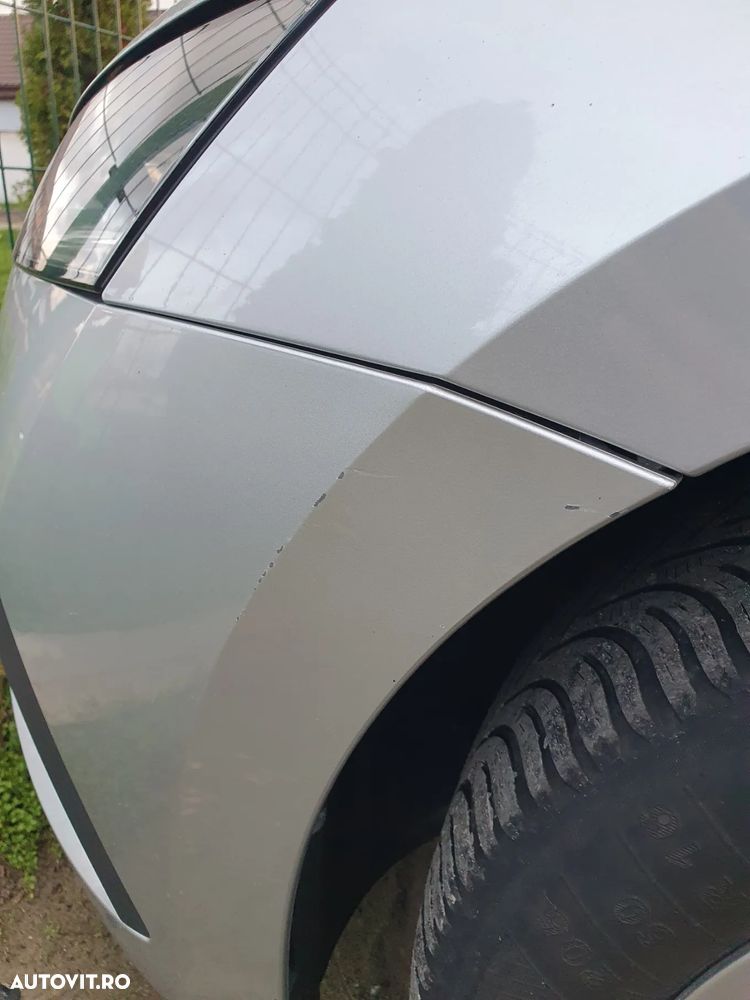 Skoda Octavia Combi 2.0 TDI Tour - 30