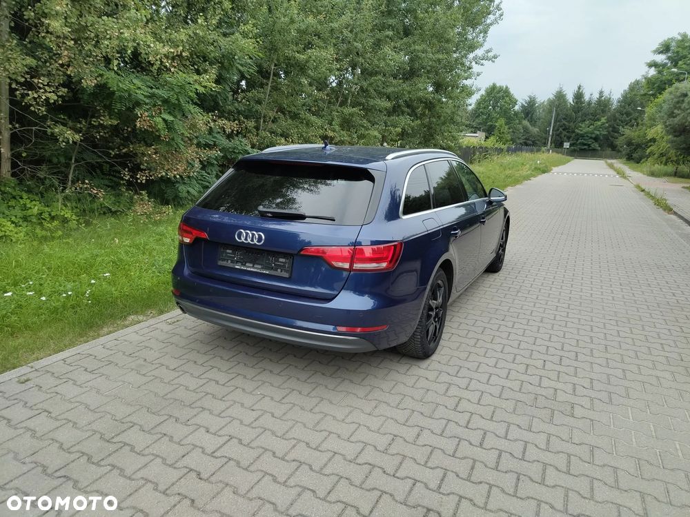 Audi A4 Avant 2.0 TDI S tronic design - 27