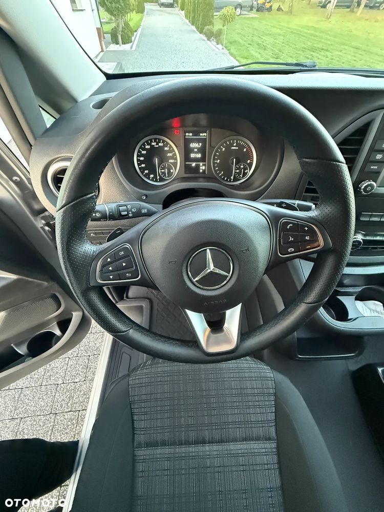 Mercedes-Benz Vito - 24