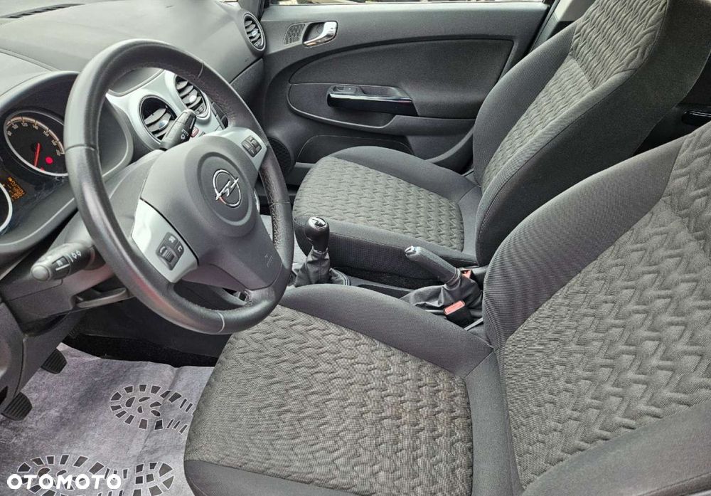 Opel Corsa - 21