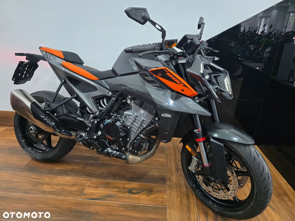KTM Duke - 5