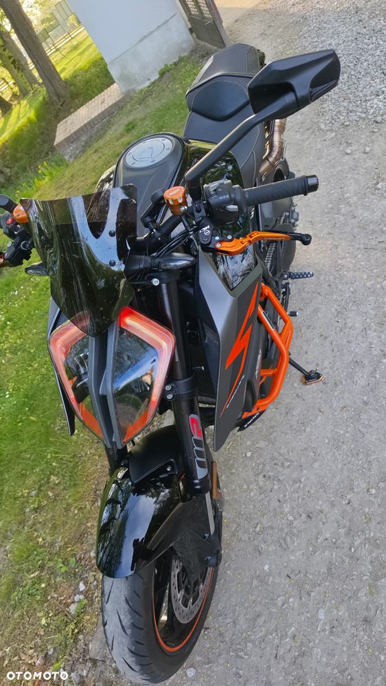 KTM Super Duke - 13