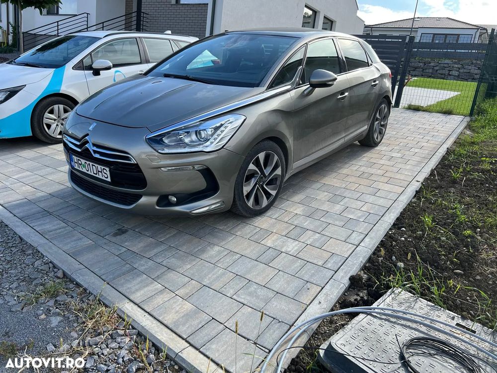 Citroën DS5 2.0 HDI BVA6 So Chic - 1