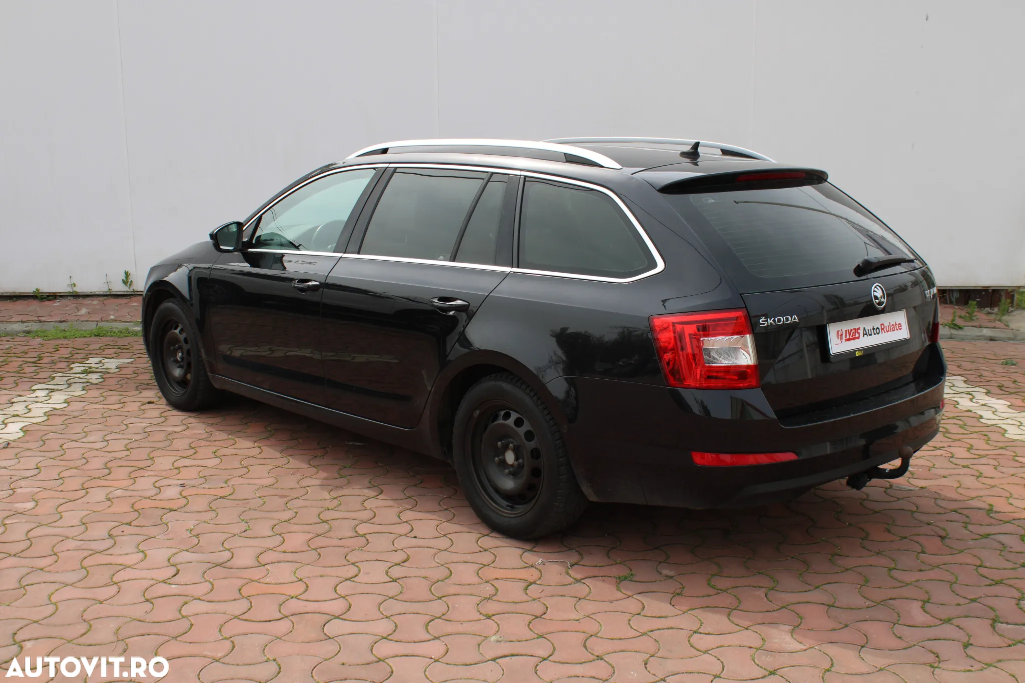 Skoda Octavia 1.4 TSI ELEGANCE DSG - 3