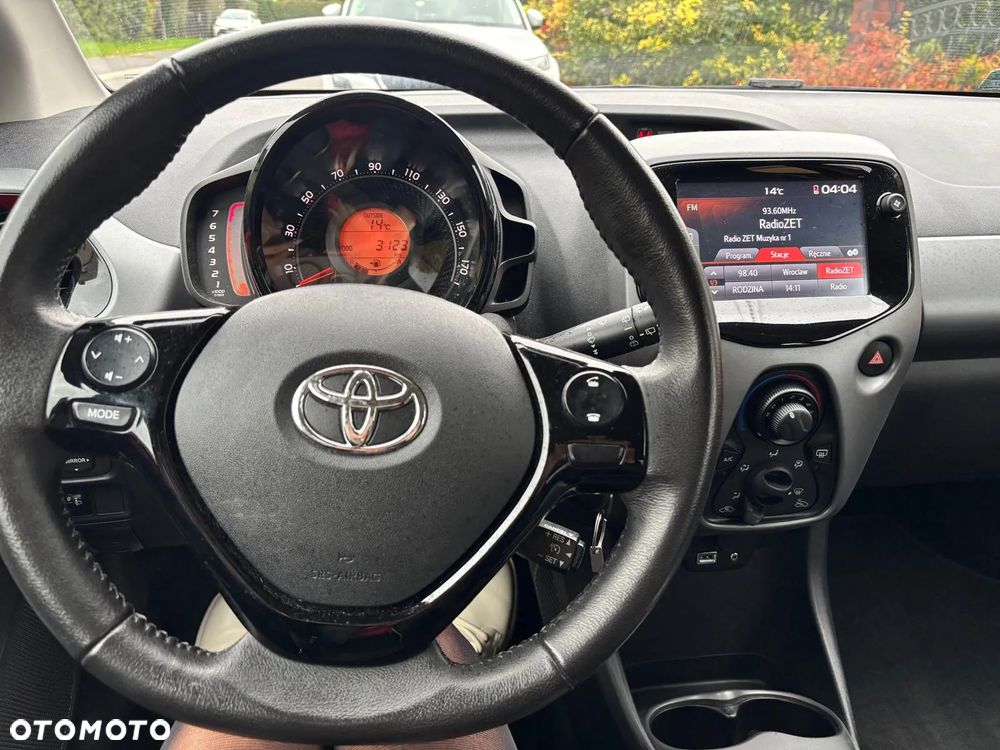 Toyota Aygo 1.0 VVT-i JBL Edition - 17
