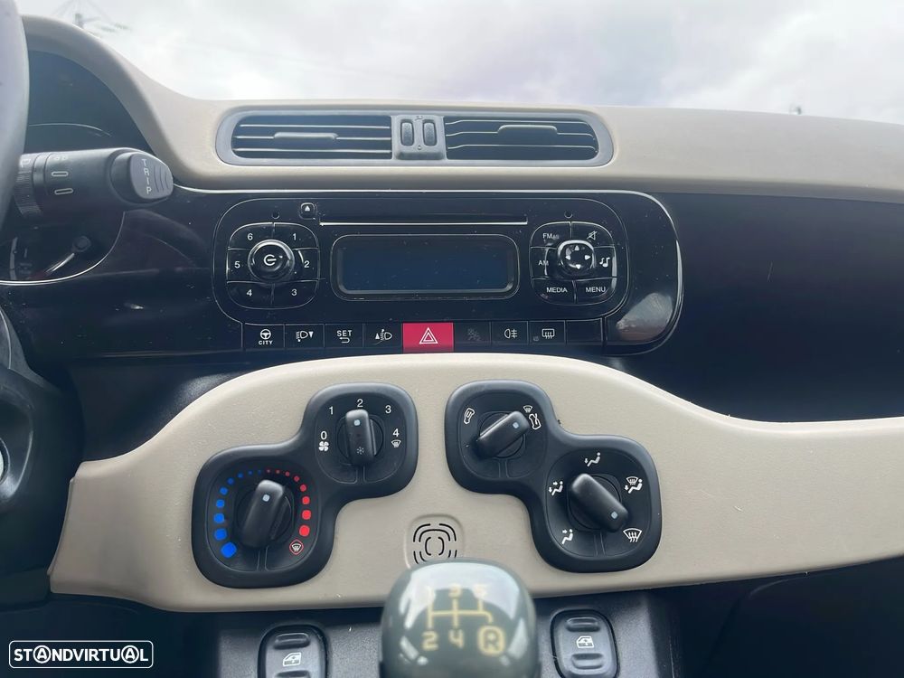 Fiat Panda 1.2 Lounge 118g - 13