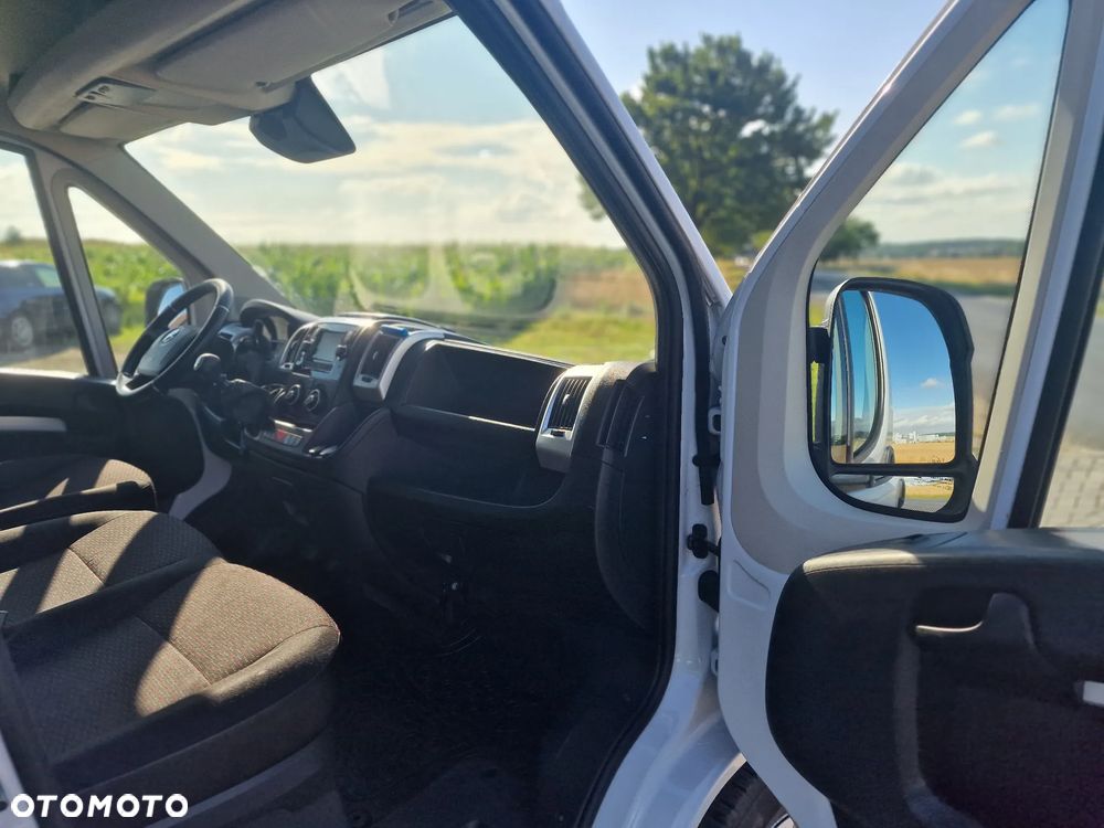 Opel Movano - 22