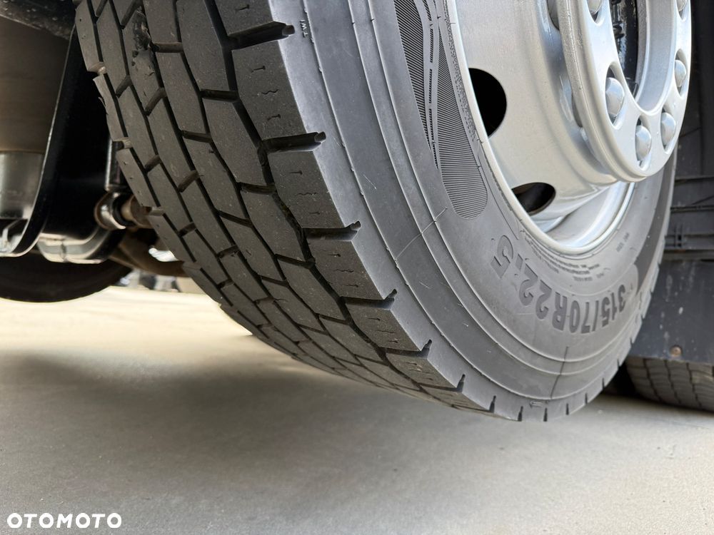 MAN TGS 26.320 6x2 // Oś skrętna i podnoszona // Zabudowa 8.30 // Specjalny //Burty // Winda // - 36