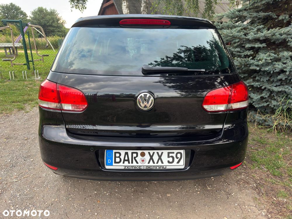 Volkswagen Golf - 23