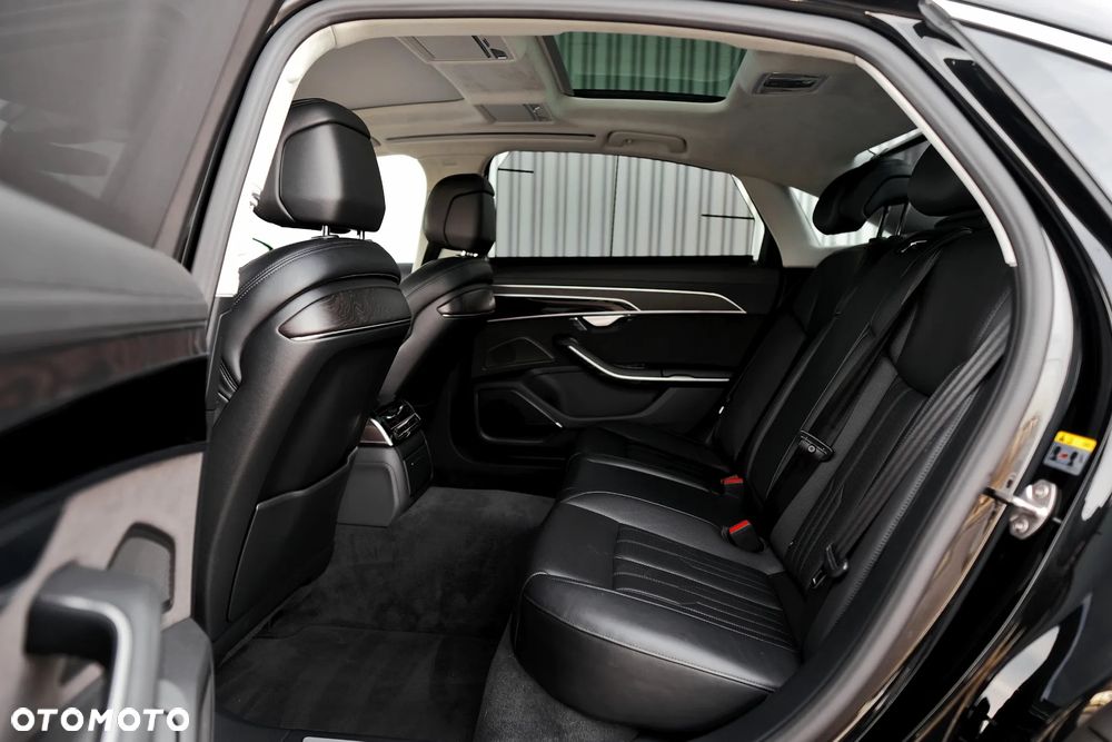 Audi A8 L 55 TFSI quattro tiptronic - 11