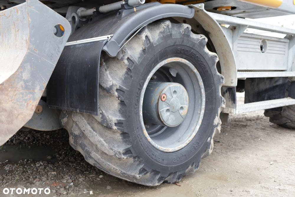 Koła R22.5 Nokian 600/50- 22.5 do koparki opony balony 20 płótna - 28