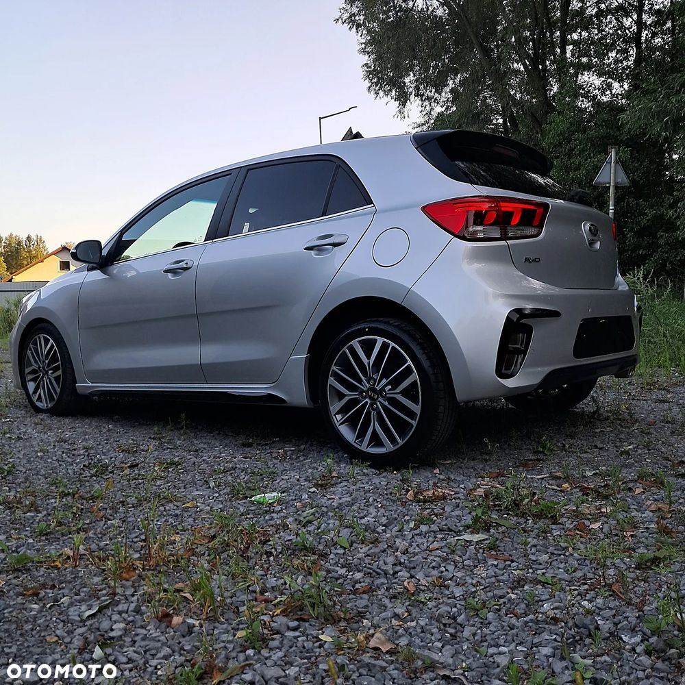 Kia Rio 1.0 T-GDI 120 DCT7 GT Line - 10
