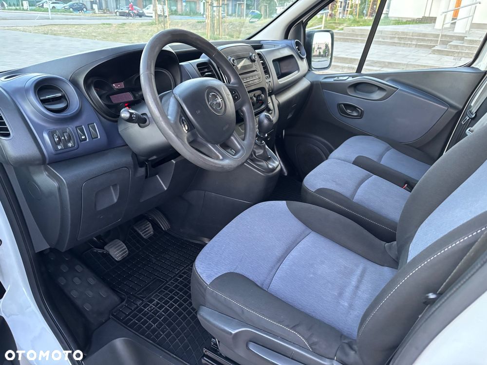 Opel Vivaro - 5