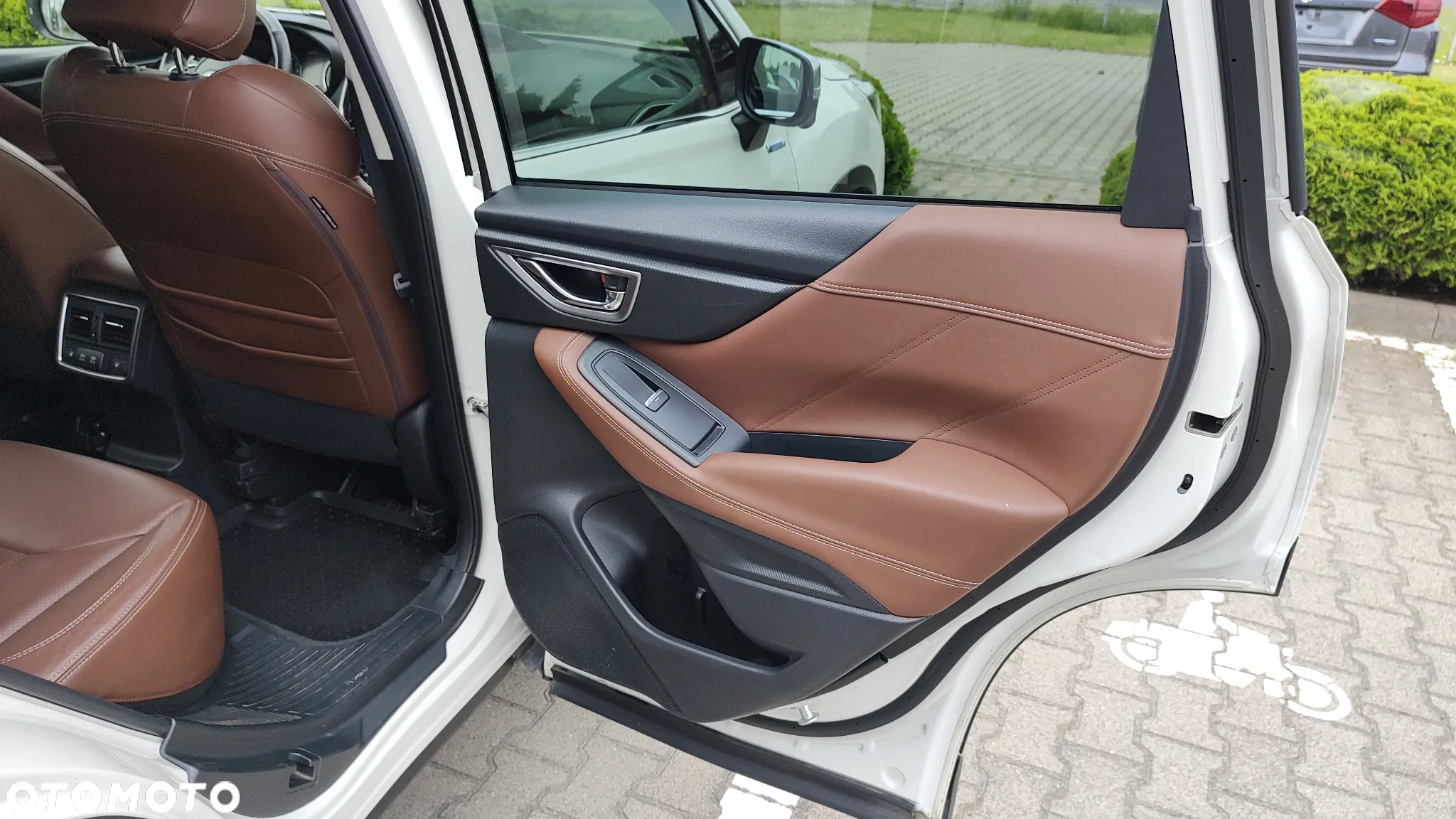 Subaru Forester 2.0 i Platinum (EyeSight) Lineartronic - 16