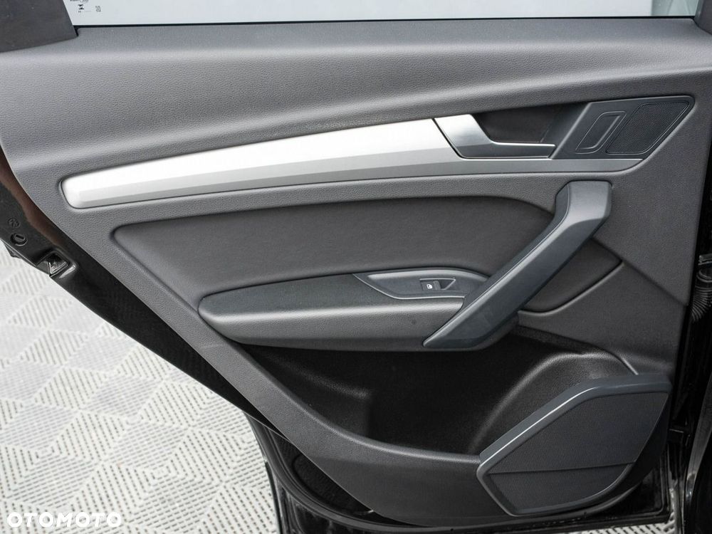 Audi Q5 Sportback - 25