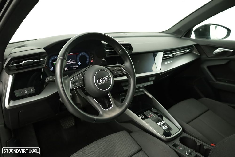 Audi A3 Sportback 45 TFSIe S line - 8