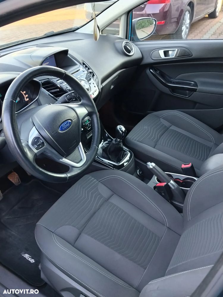 Ford Fiesta 1.6 TDCI Titanium - 10