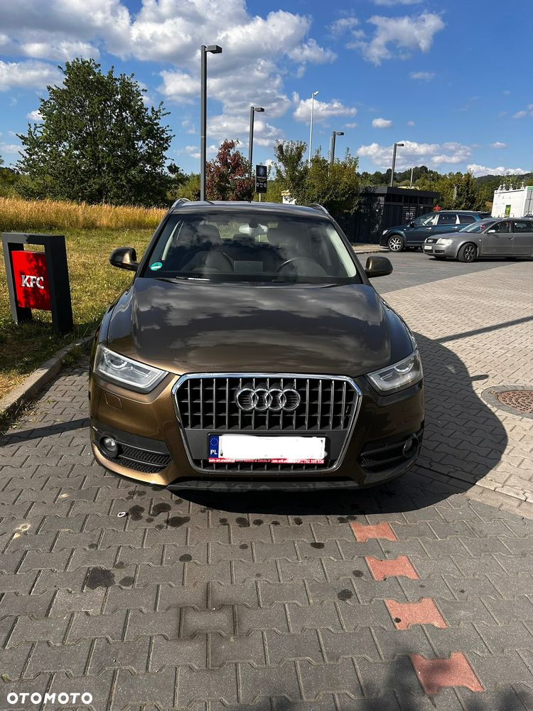 Audi Q3 2012 photo 2