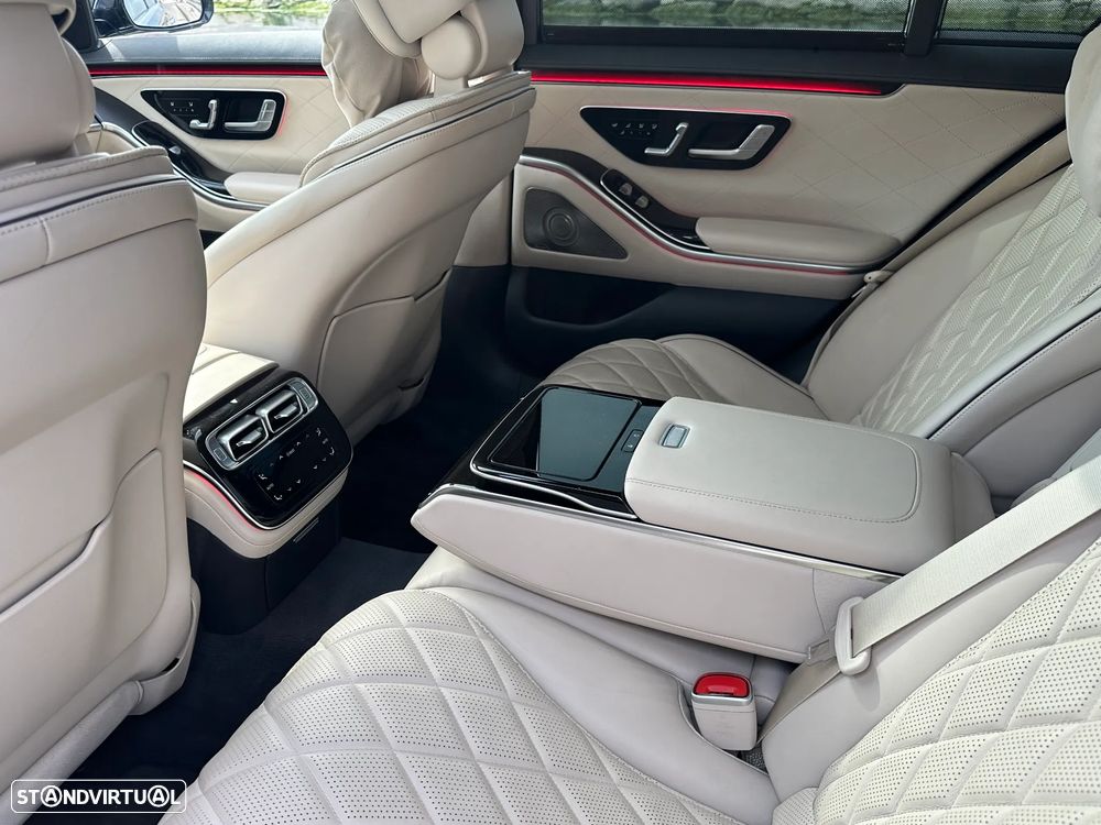Mercedes-Benz S 580 e - 25