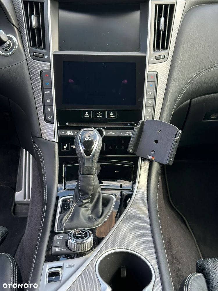 Infiniti Q50 2.0t Sport Tech EU6 - 16