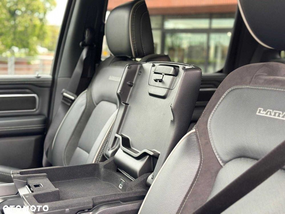 Dodge RAM - 7