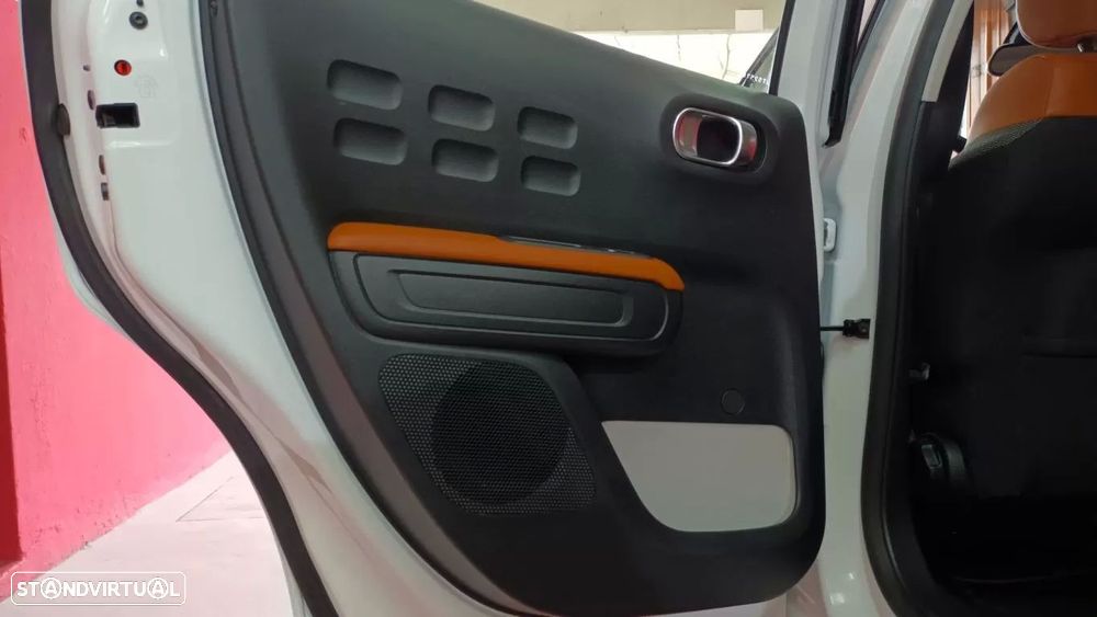 Citroën C3 1.2 PureTech Shine - 56