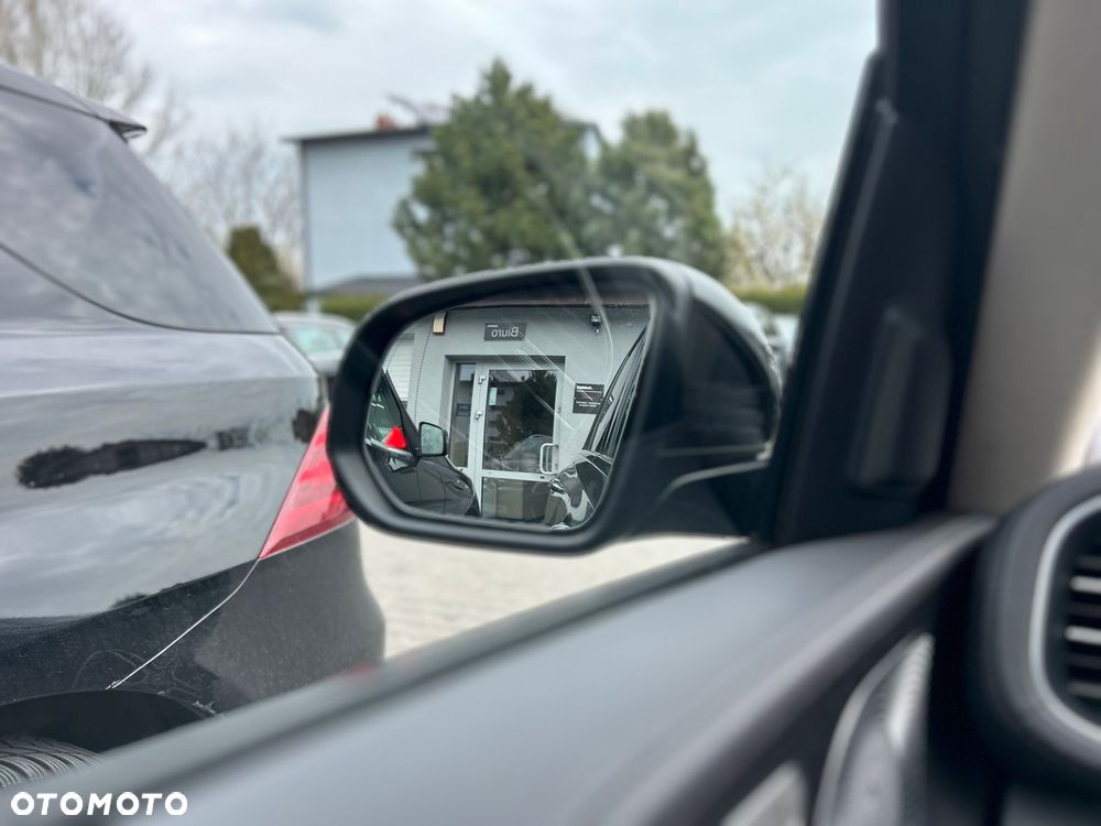 Mercedes-Benz GLE - 37