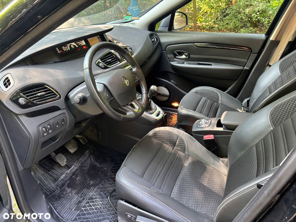 Renault Scenic Energy TCe 130 S&S Bose Edition - 10