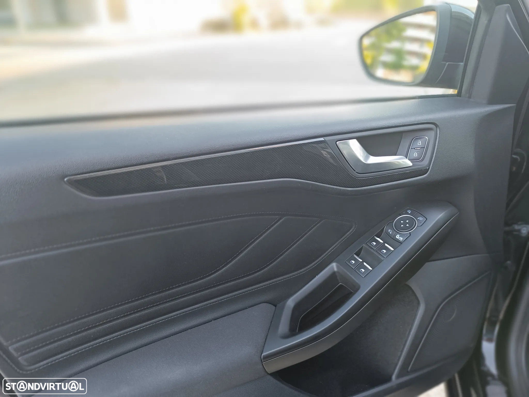 Ford Focus SW 1.0 EcoBoost MHEV ST-Line X - 13