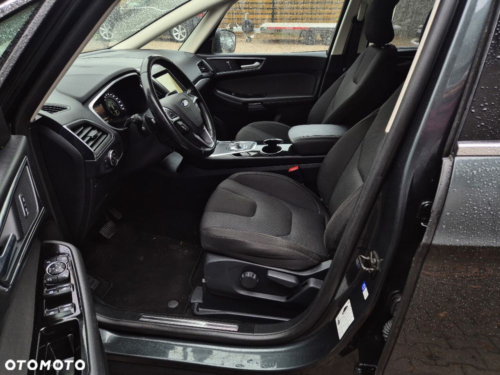 Ford S-Max 2.0 EcoBlue Titanium - 25