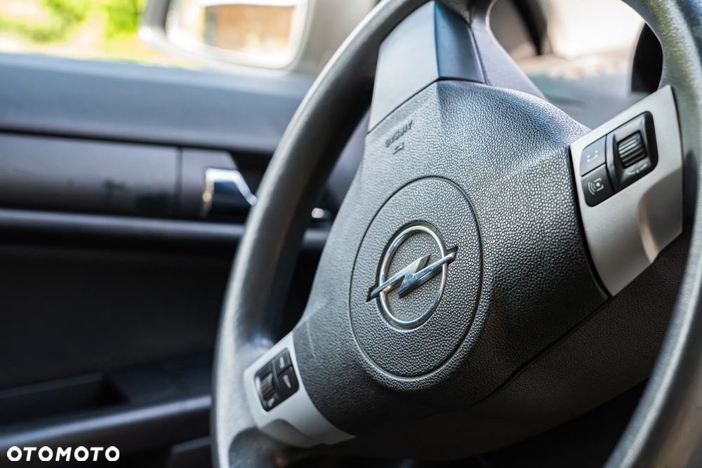 Opel Astra 1.4 111 - 7