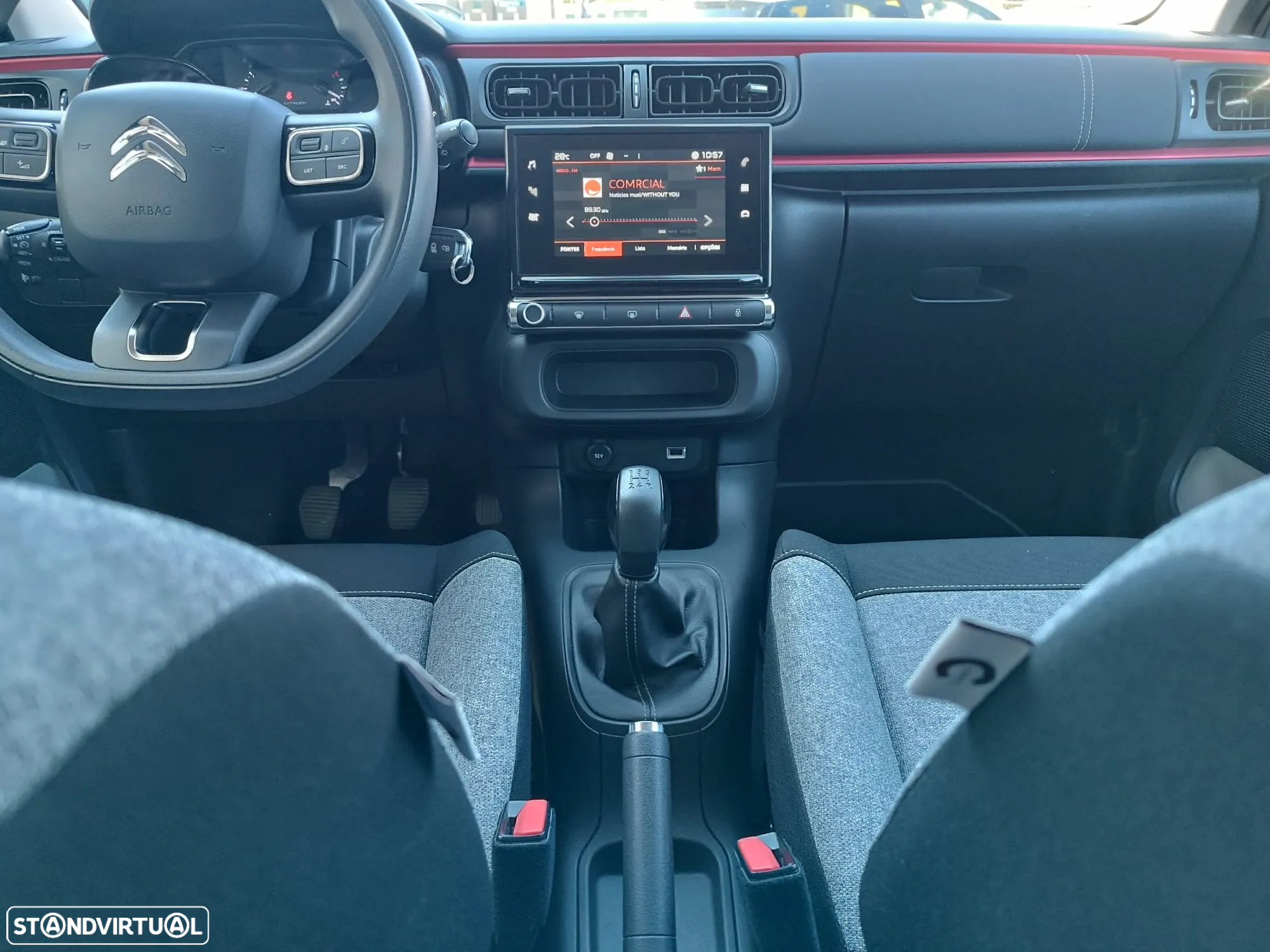 Citroën C3 1.2 PureTech C-Series - 18