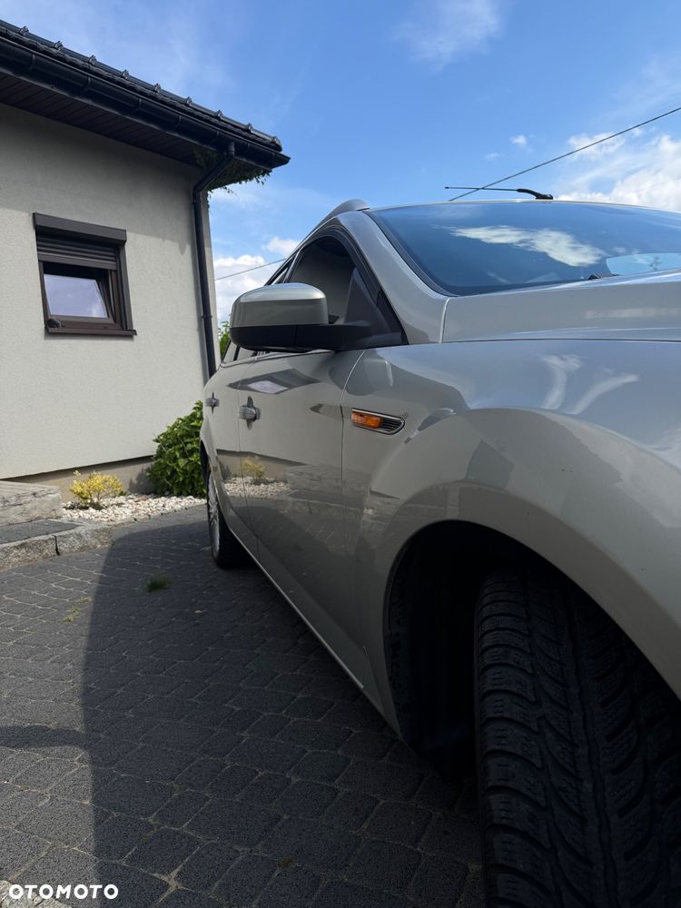 Ford Mondeo 2.0 Titanium - 4