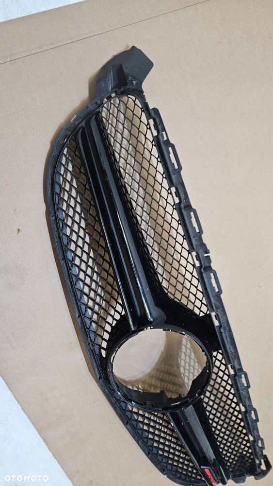 grill atrapa mercedes w205 c-klasa lift c63 amg a2058880223 - 3