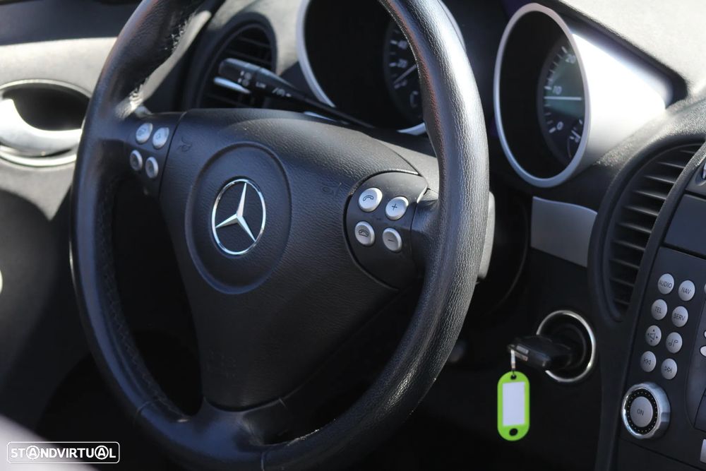 Mercedes-Benz SLK 200 - 25