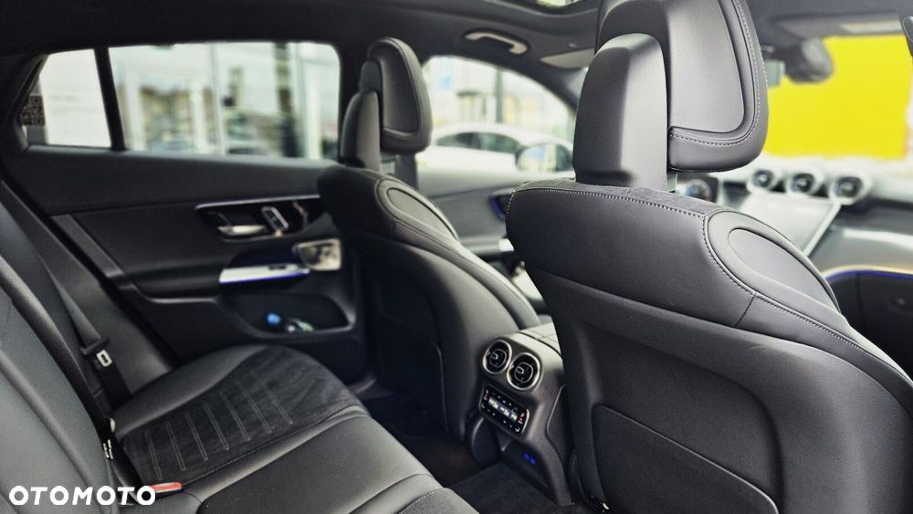 Mercedes-Benz GLC - 14