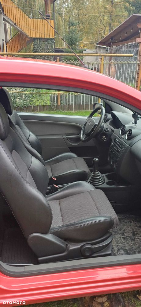 Ford Fiesta - 6