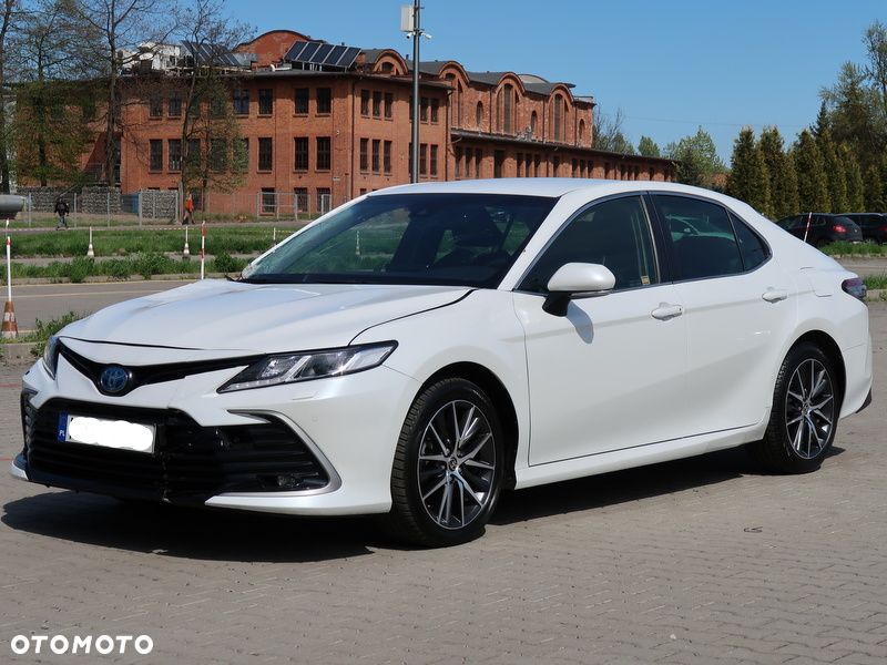 Toyota Camry 2.5 Hybrid Prestige CVT - 3