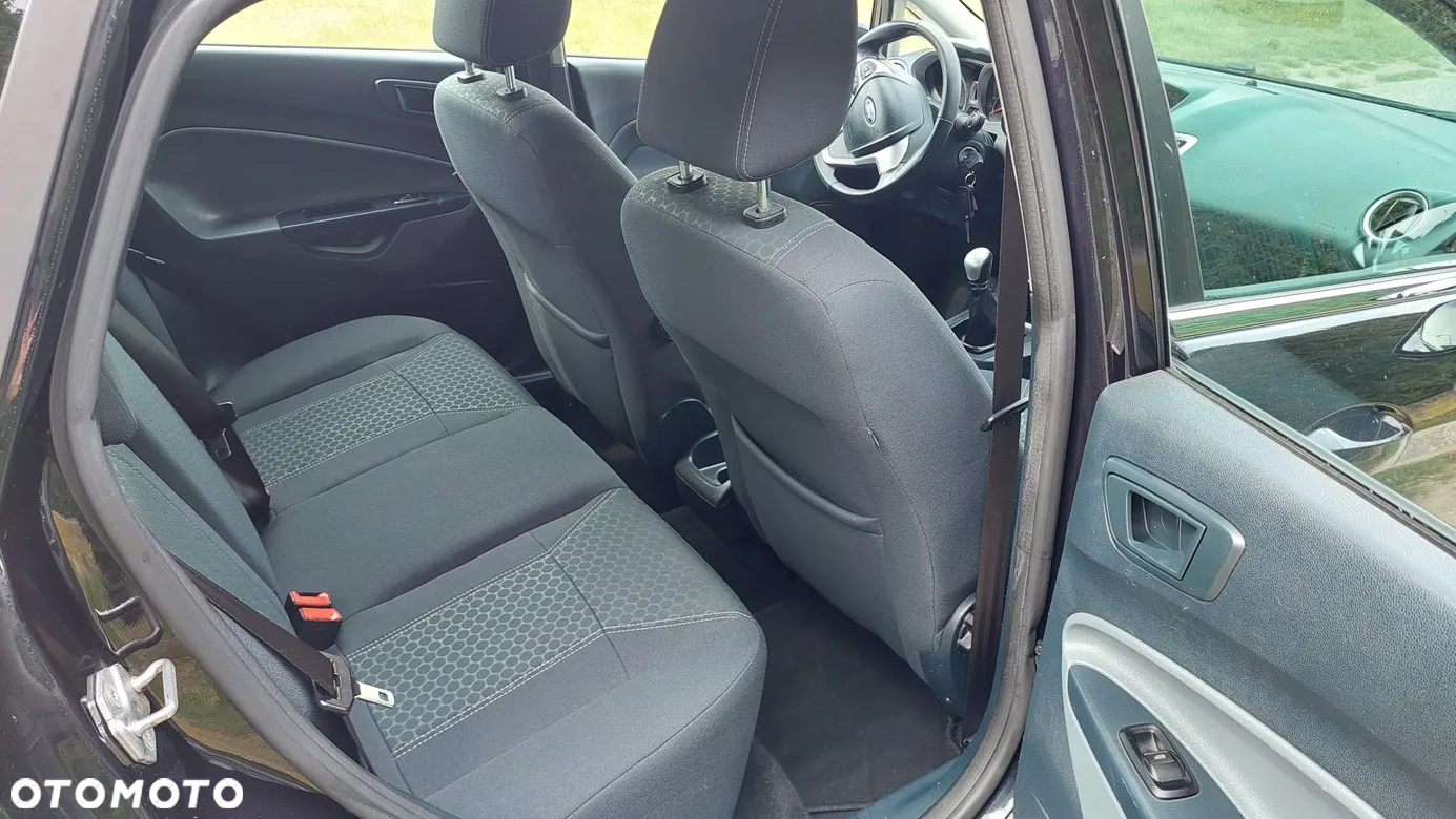 Ford Fiesta - 13